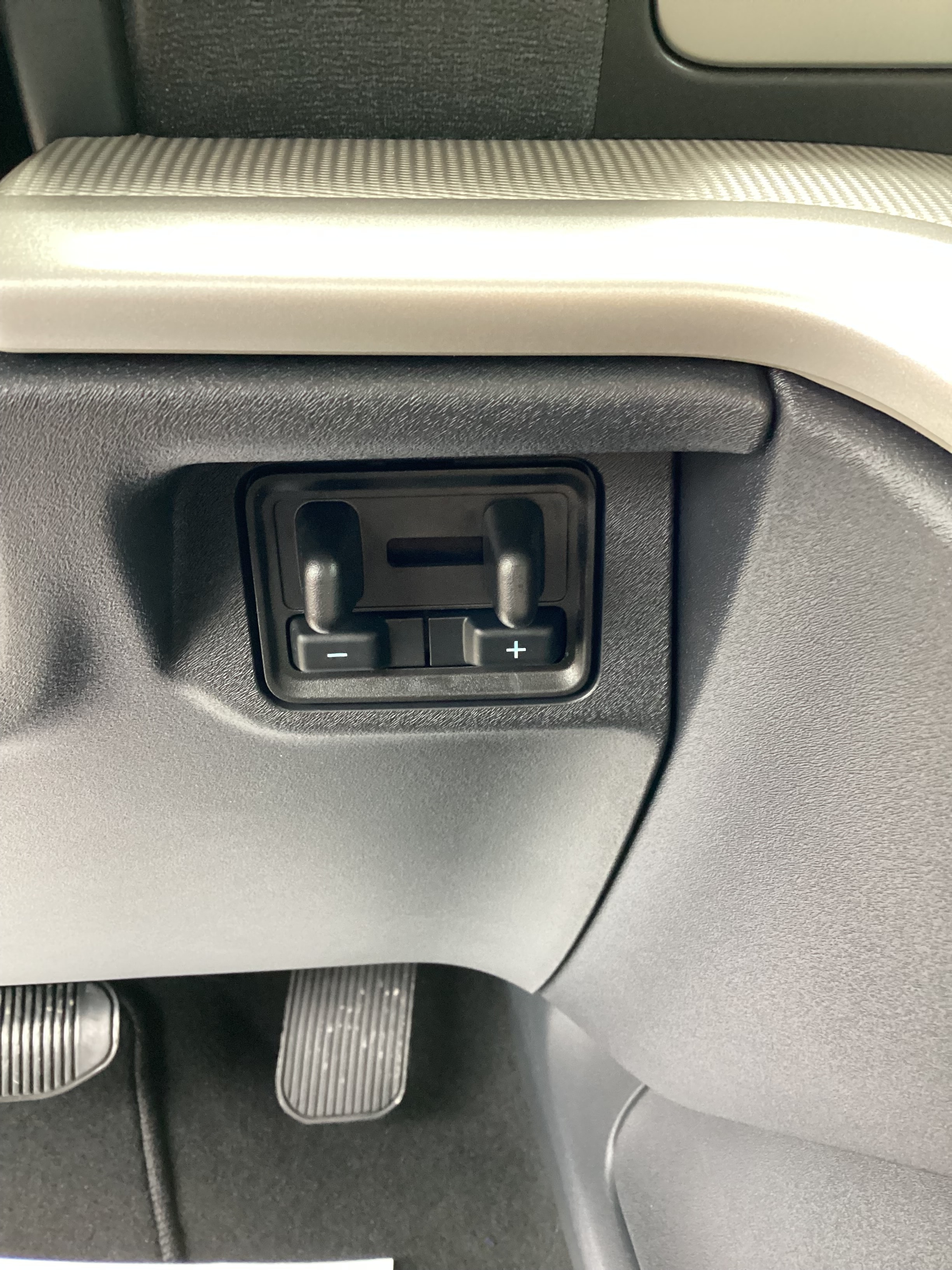 2025 Ford Expedition MAX Active - Photo 24
