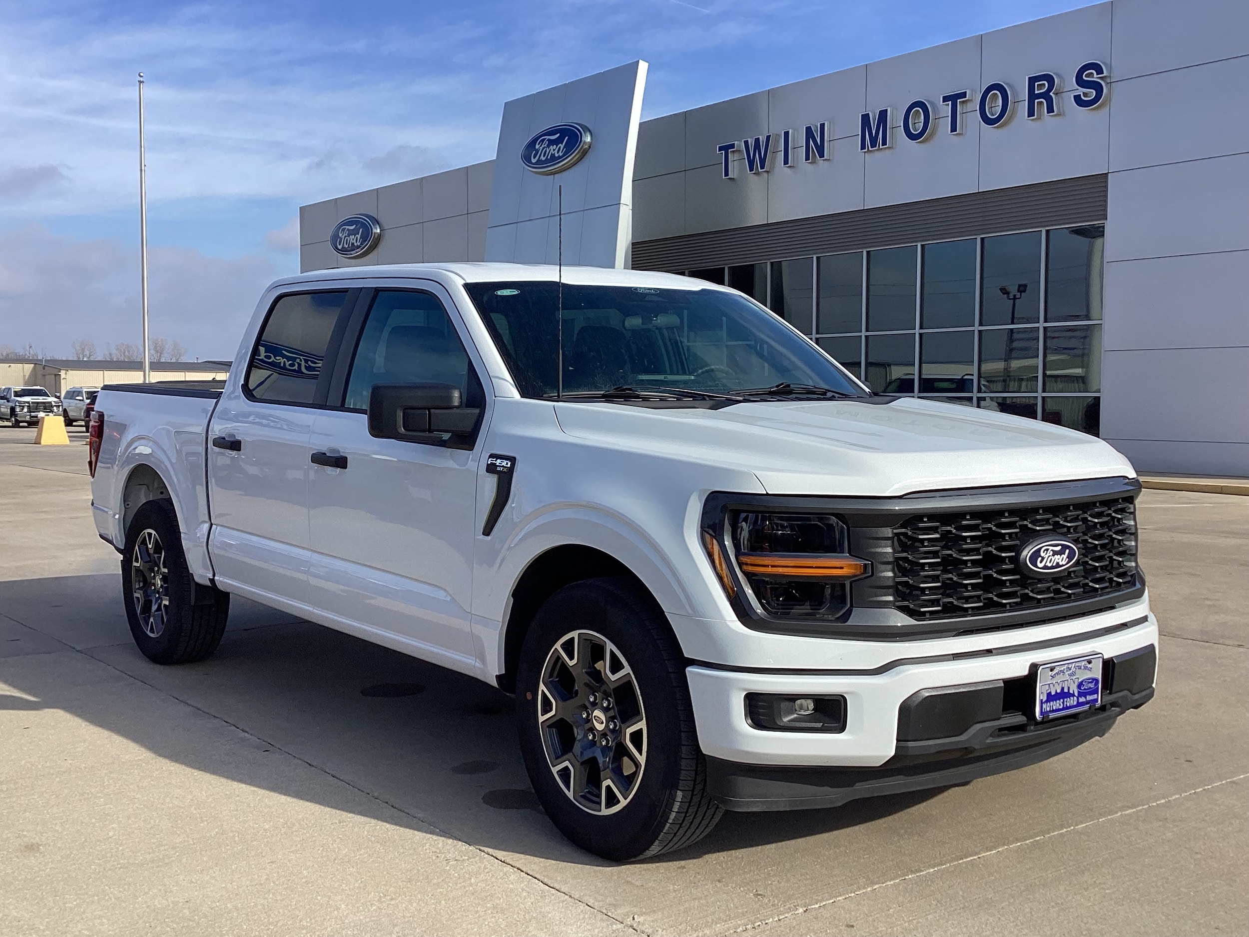 2024 Ford F-150 STX's photo