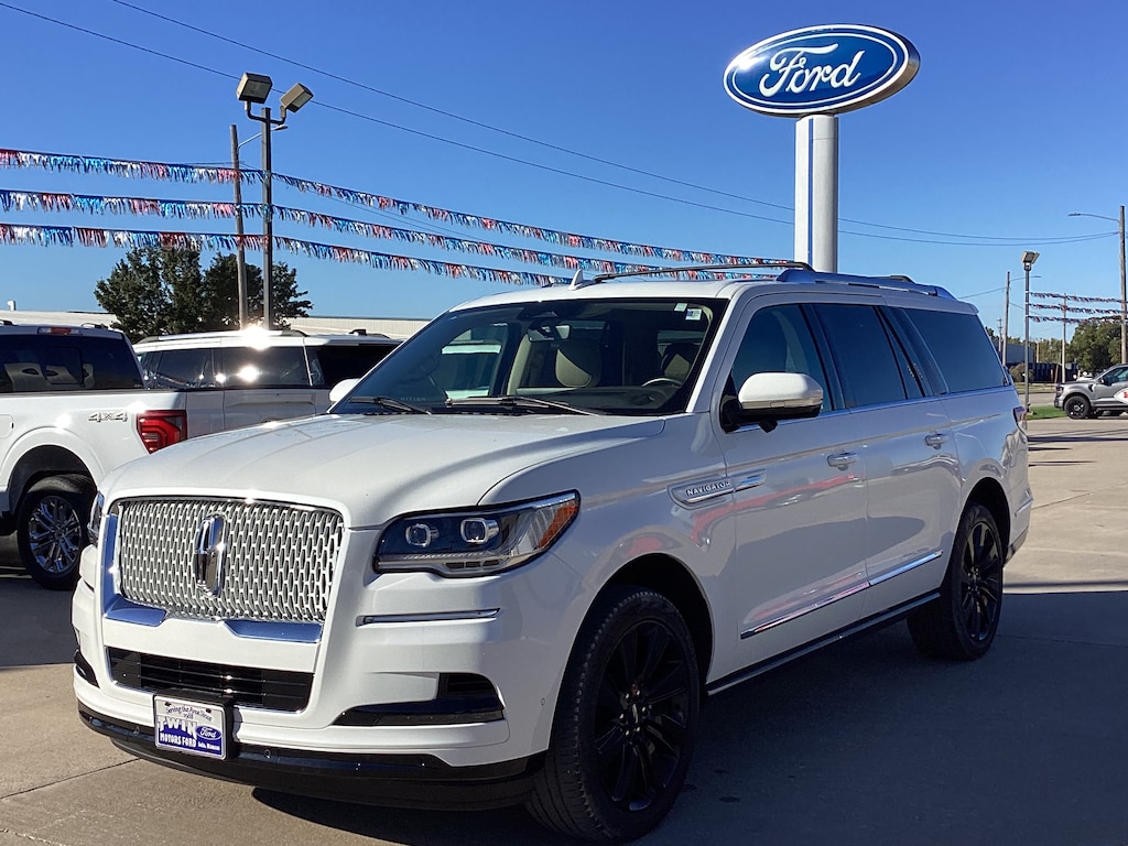 Used 2023 Lincoln Navigator L Reserve Reserve 4x4