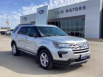 2019 Ford Explorer XLT XLT FWD