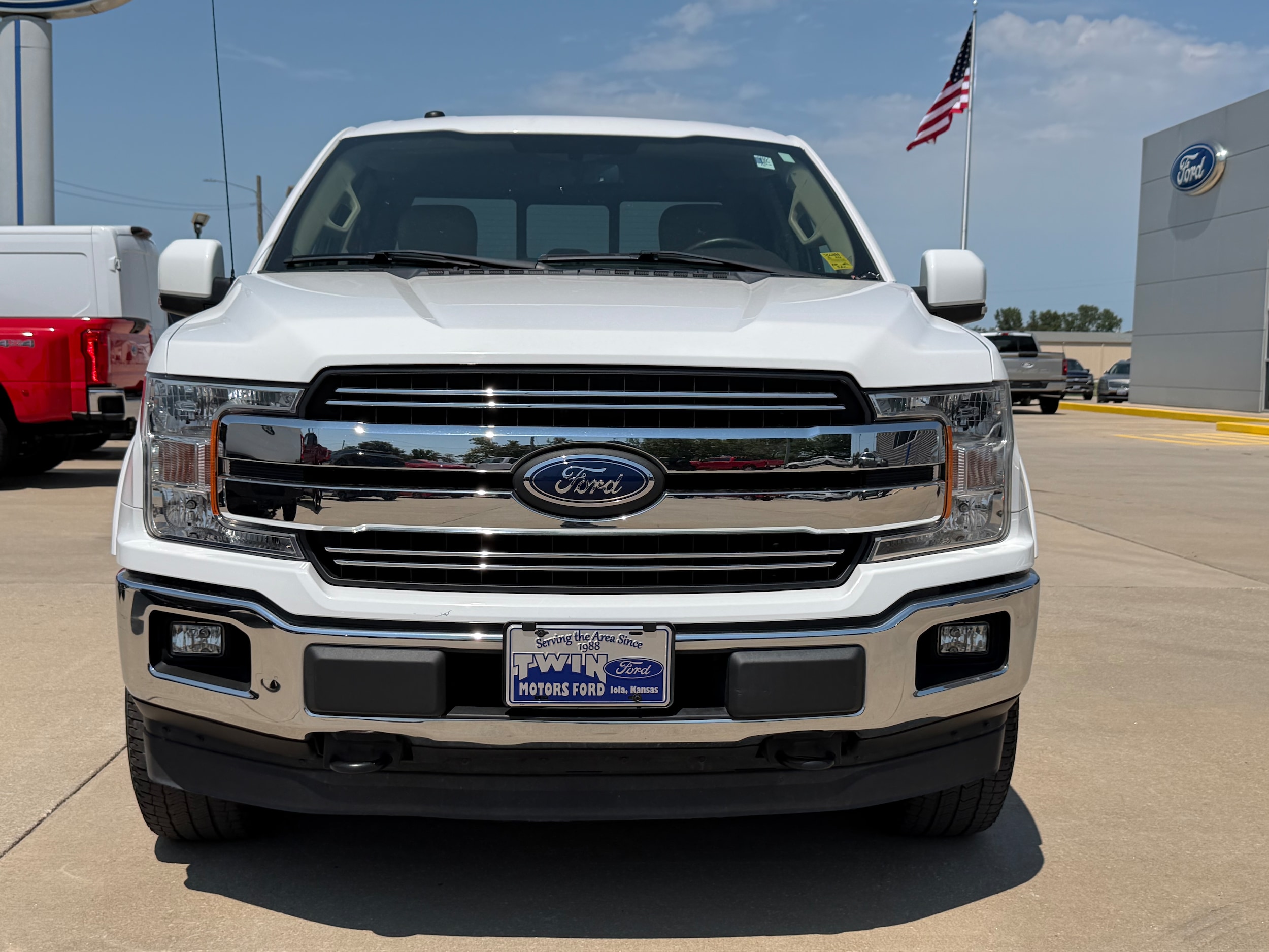 Used 2018 Ford F-150 Lariat with VIN 1FTFX1EG6JFC02888 for sale in Kansas City