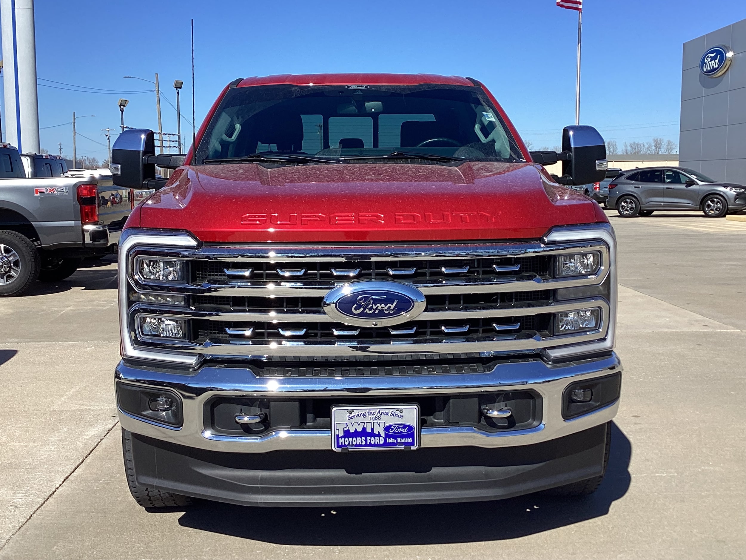 Used 2024 Ford F-350 Super Duty Lariat with VIN 1FT8W3BT2REF01966 for sale in Kansas City