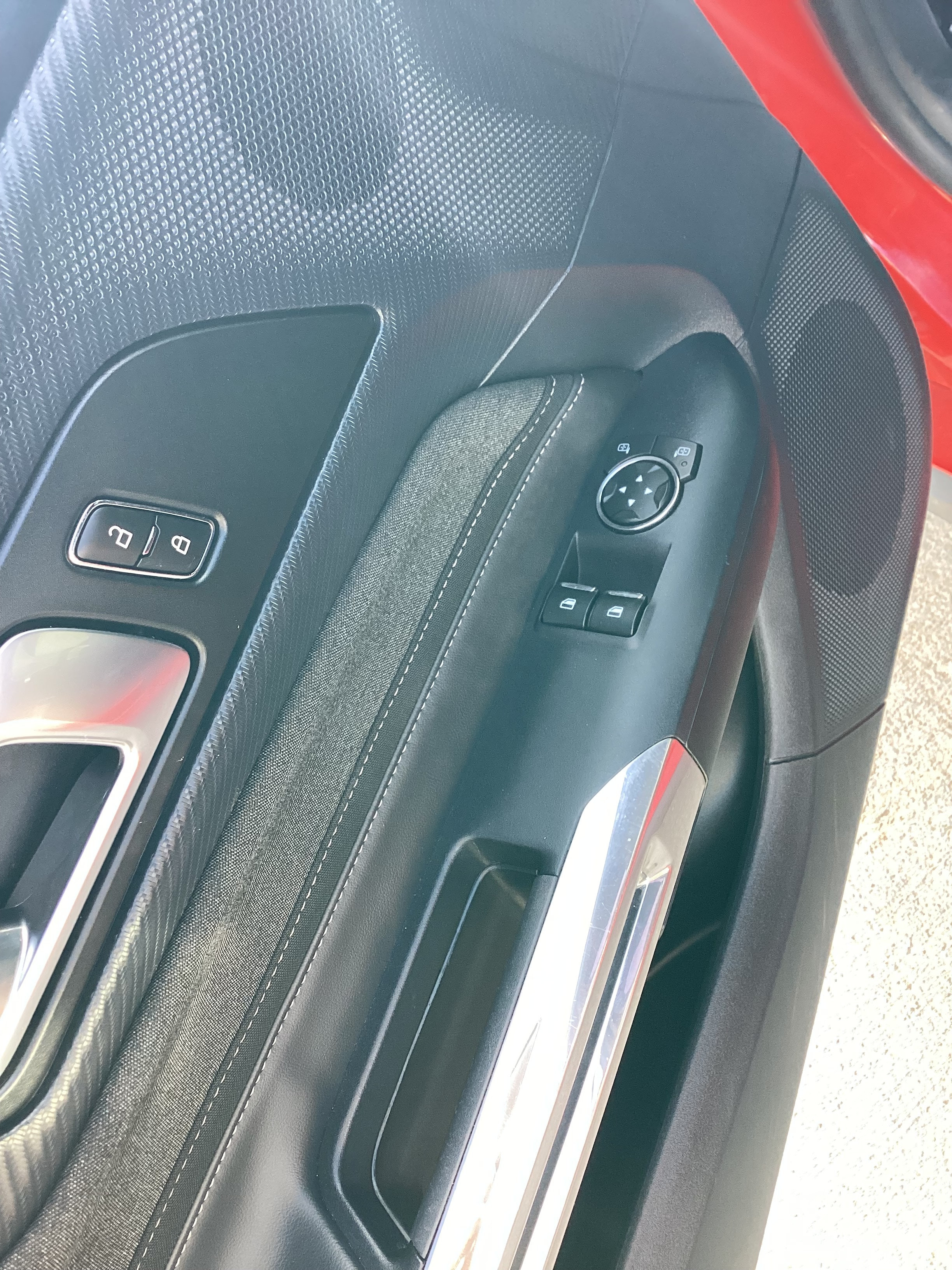 2024 Ford Mustang EcoBoost - Photo 9