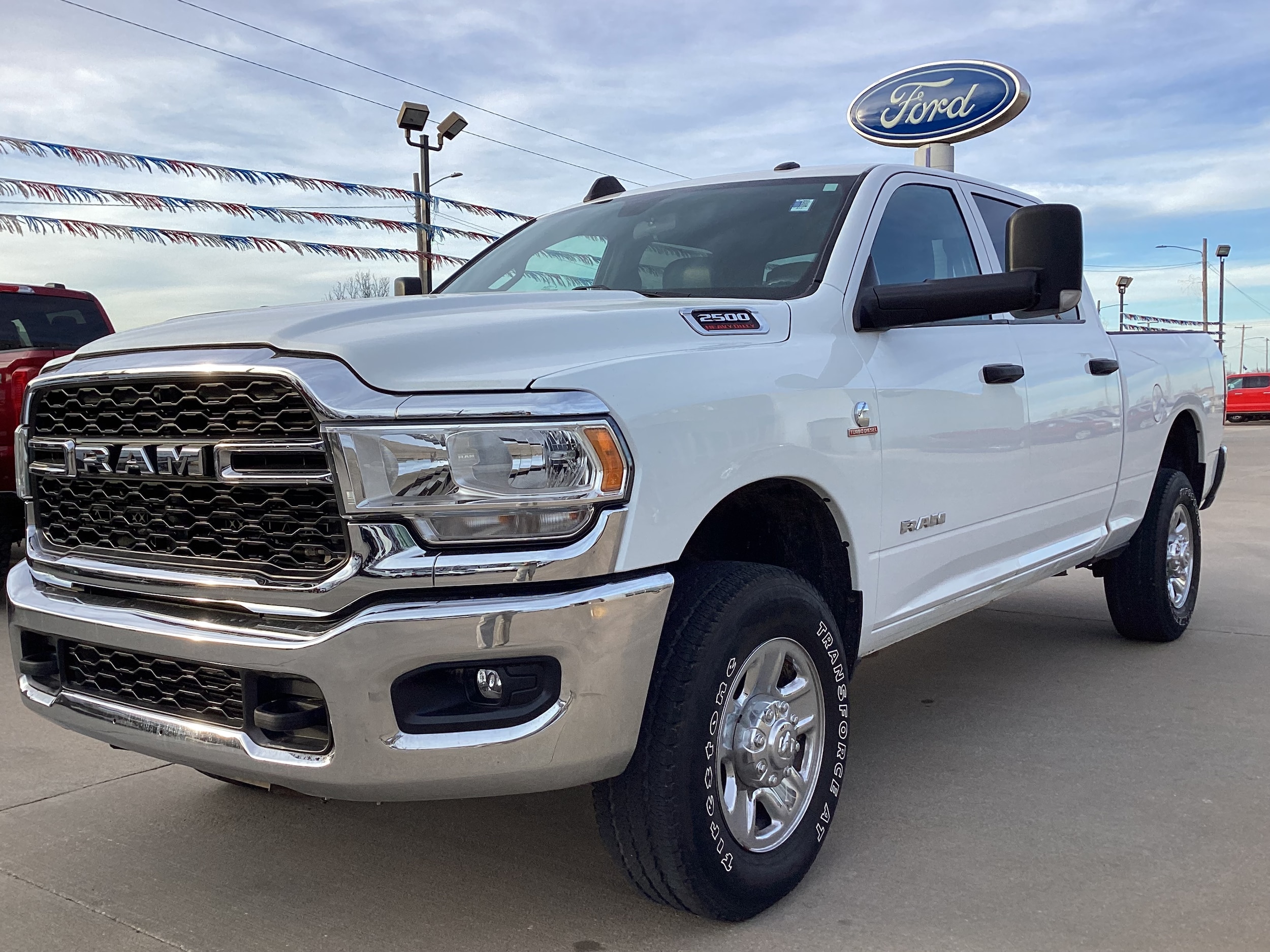 2022 RAM Ram 2500 Pickup Tradesman - Photo 3