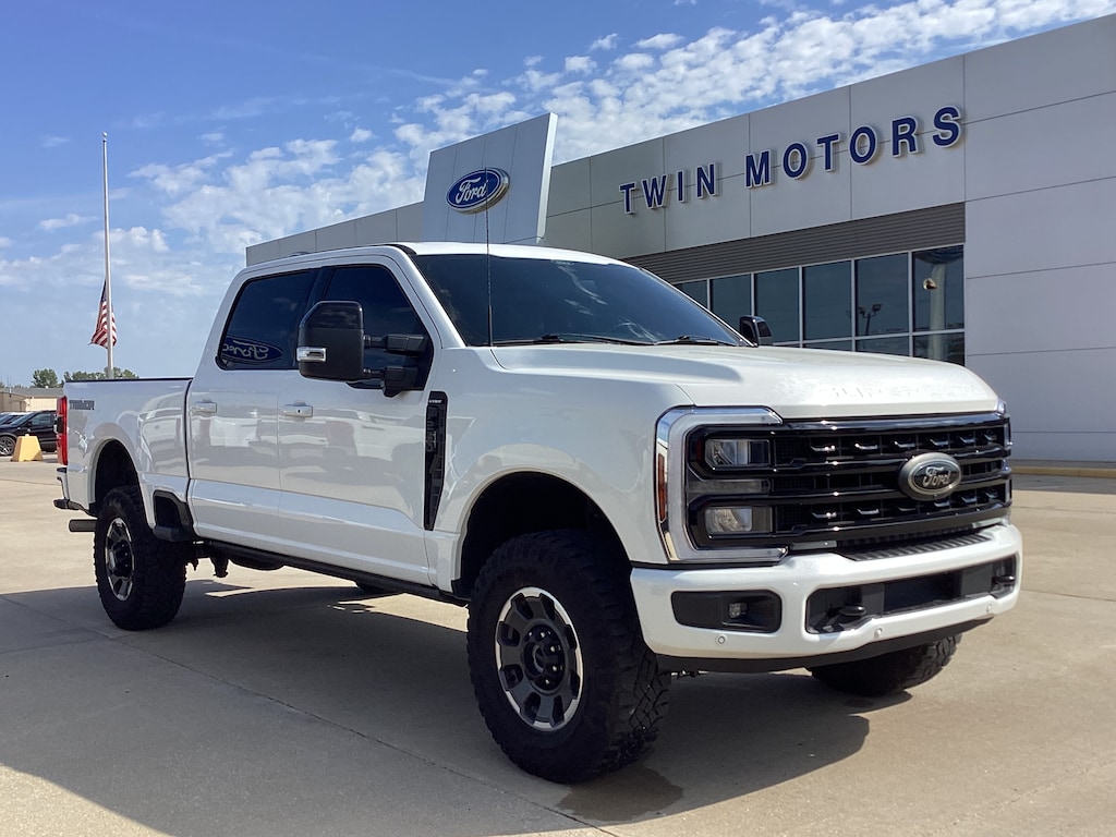 Used 2024 Ford Super Duty F-250 SRW LARIAT LARIAT 4WD Crew Cab 6.75 Box