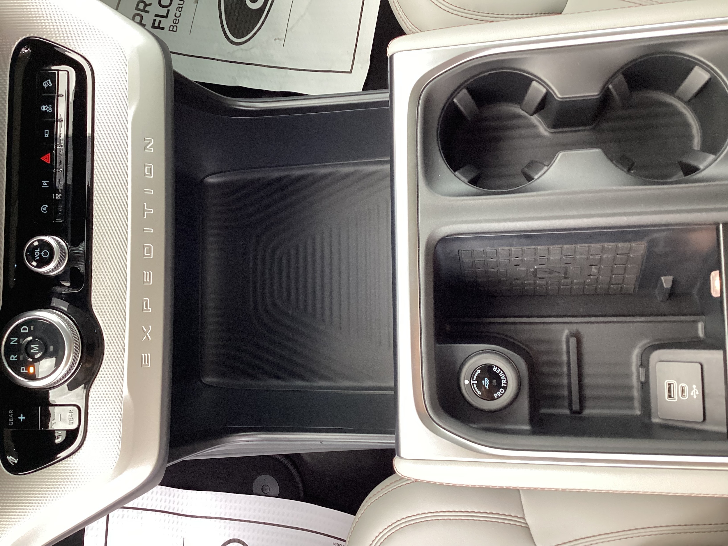 2025 Ford Expedition MAX Active - Photo 23