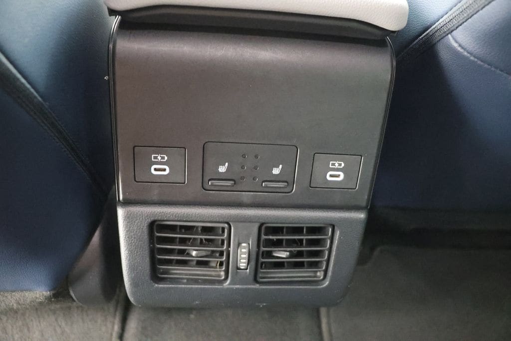 2023 Subaru SOLTERRA Limited - Photo 10
