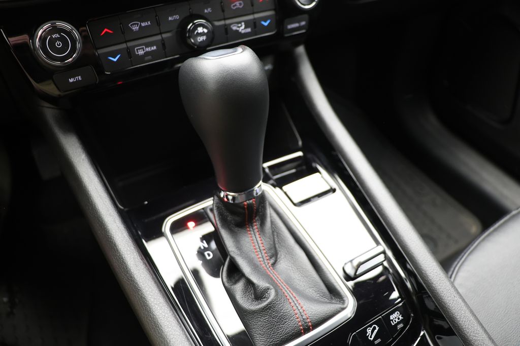 2025 Jeep Compass Trailhawk - Photo 23