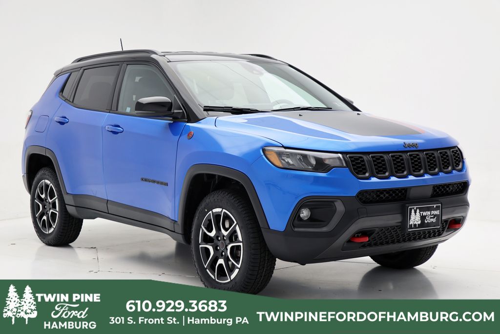 2025 Jeep Compass Trailhawk 4X4's photo