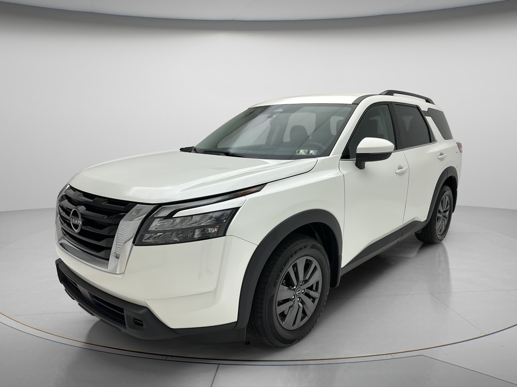 Used 2024 Nissan Pathfinder SV SUV