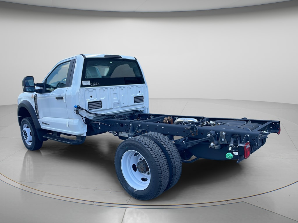 2024 Ford F-550 Super Duty Chassis Cab XL - Photo 7