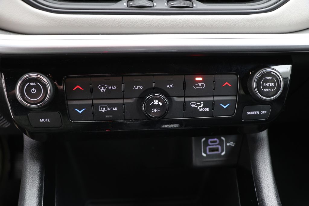 2025 Jeep Compass Limited - Photo 22