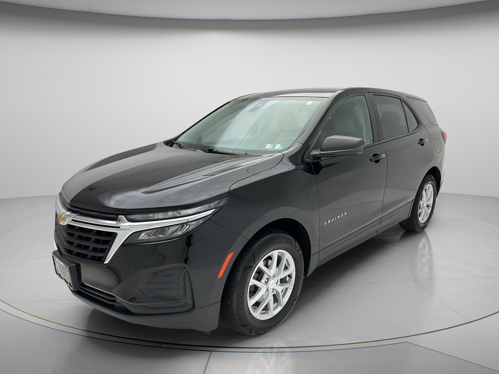 Used 2023 Chevrolet Equinox LS SUV
