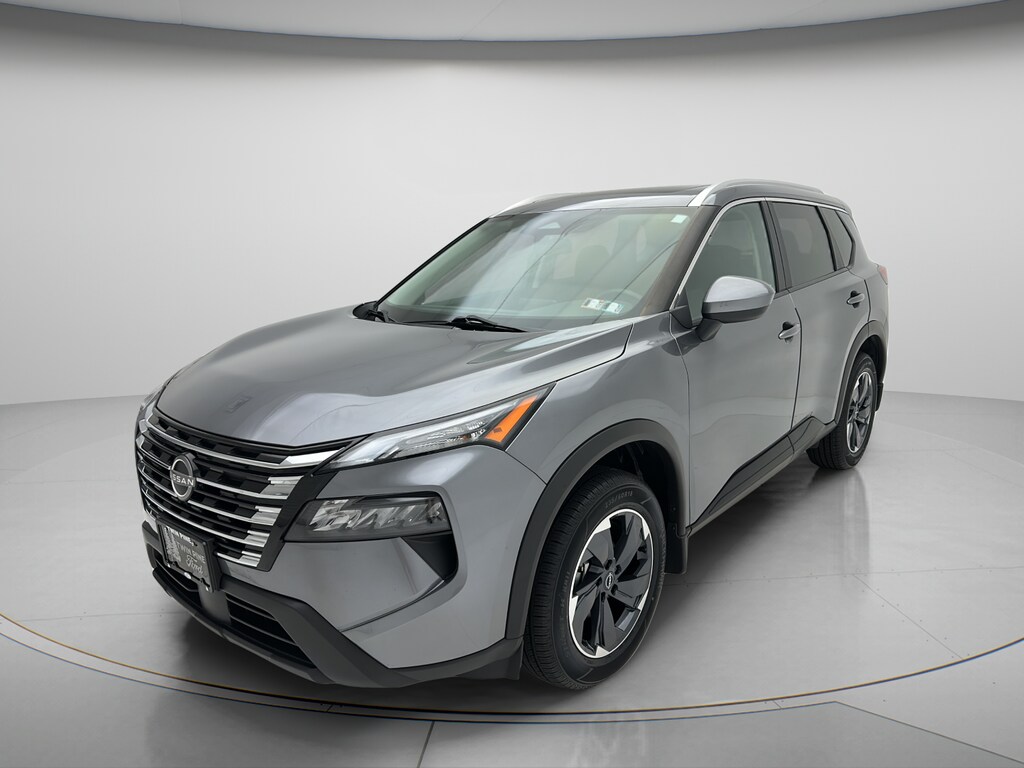Used 2024 Nissan Rogue SV SUV