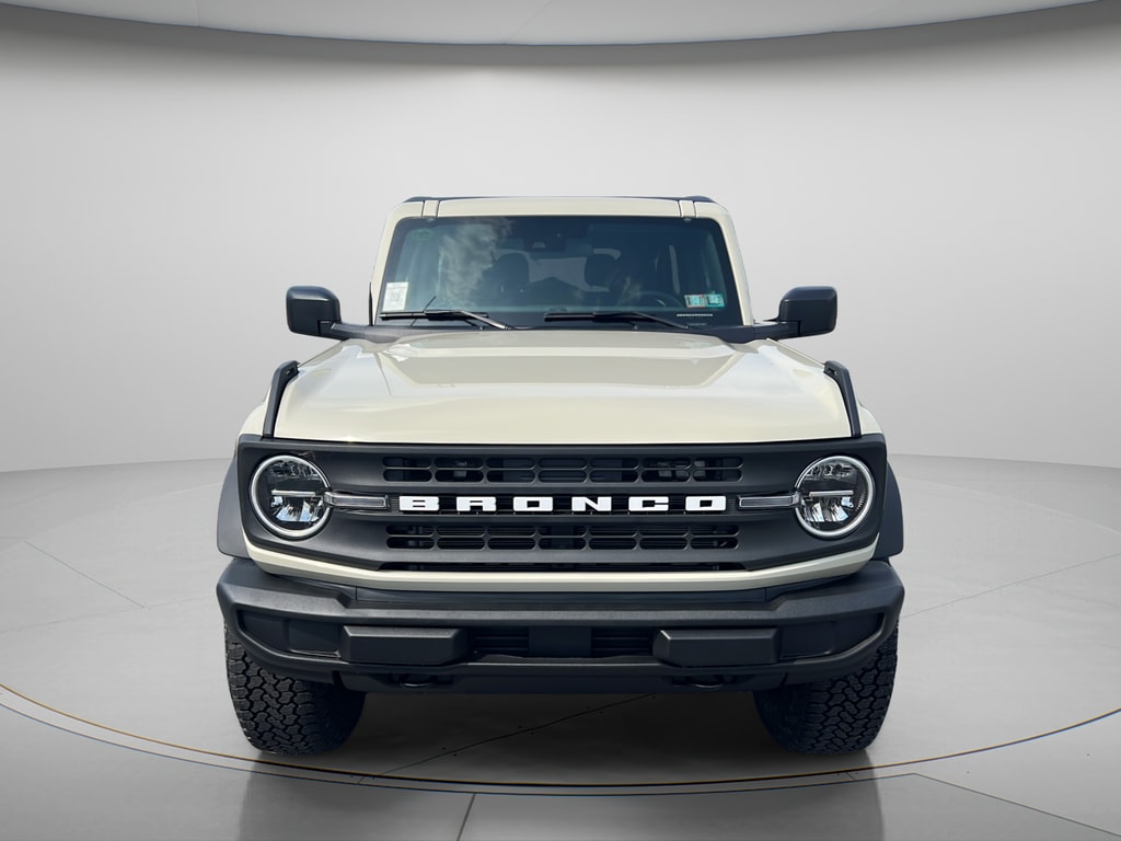 New 2026 Ford Bronco Base SUV