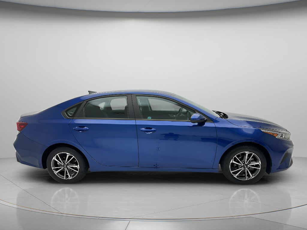 Used 2023 Kia Forte LXS Sedan