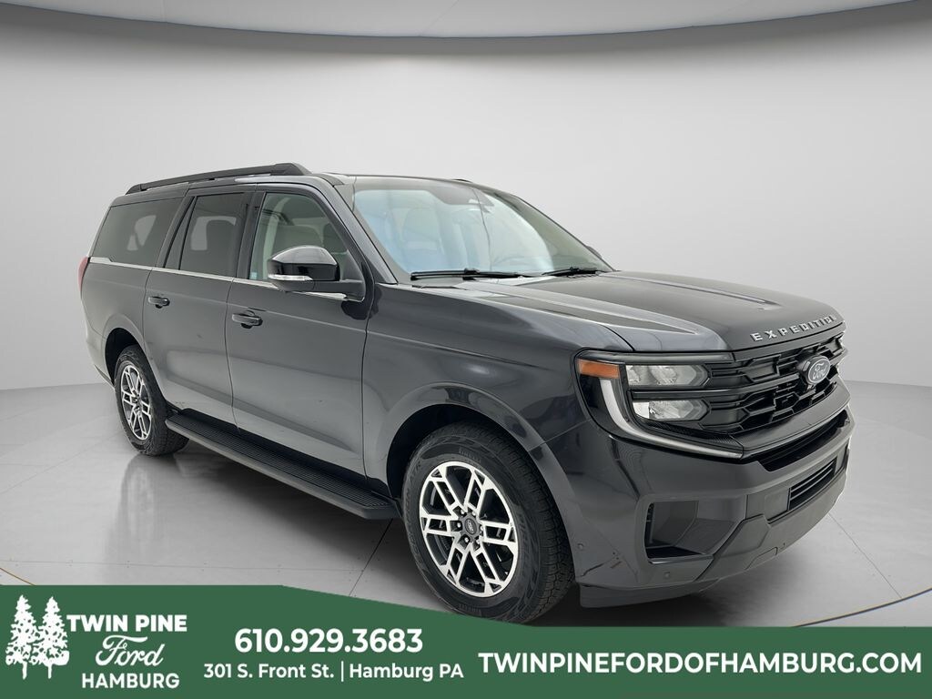 Used 2025 Ford Expedition Max Active SUV