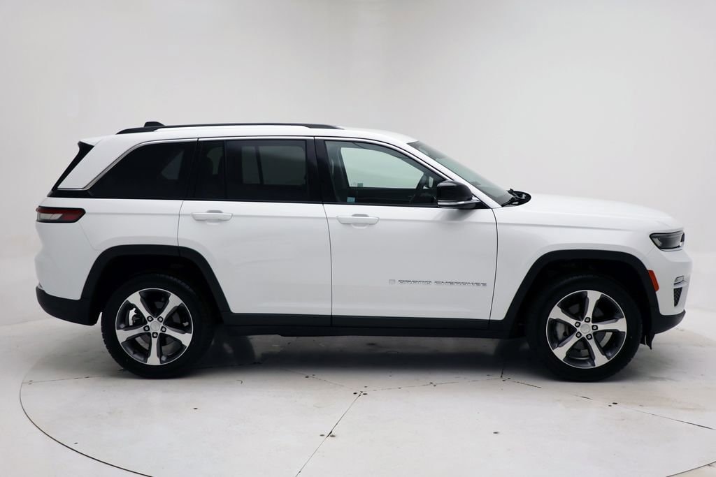 Used 2023 Jeep Grand Cherokee Limited SUV