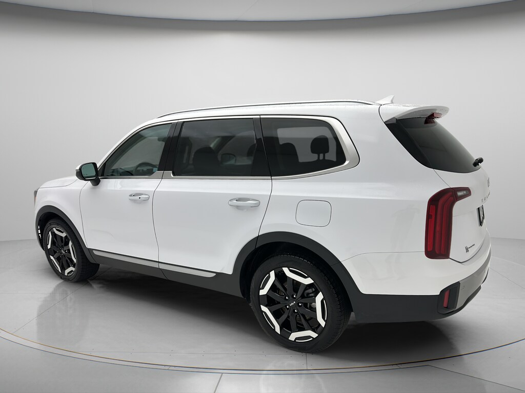 Used 2025 Kia Telluride S SUV