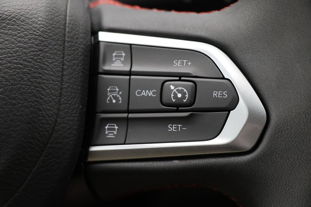 2025 Jeep Compass Trailhawk - Photo 19