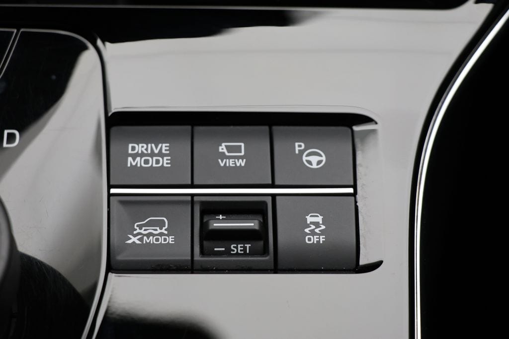 2023 Subaru SOLTERRA Limited - Photo 21