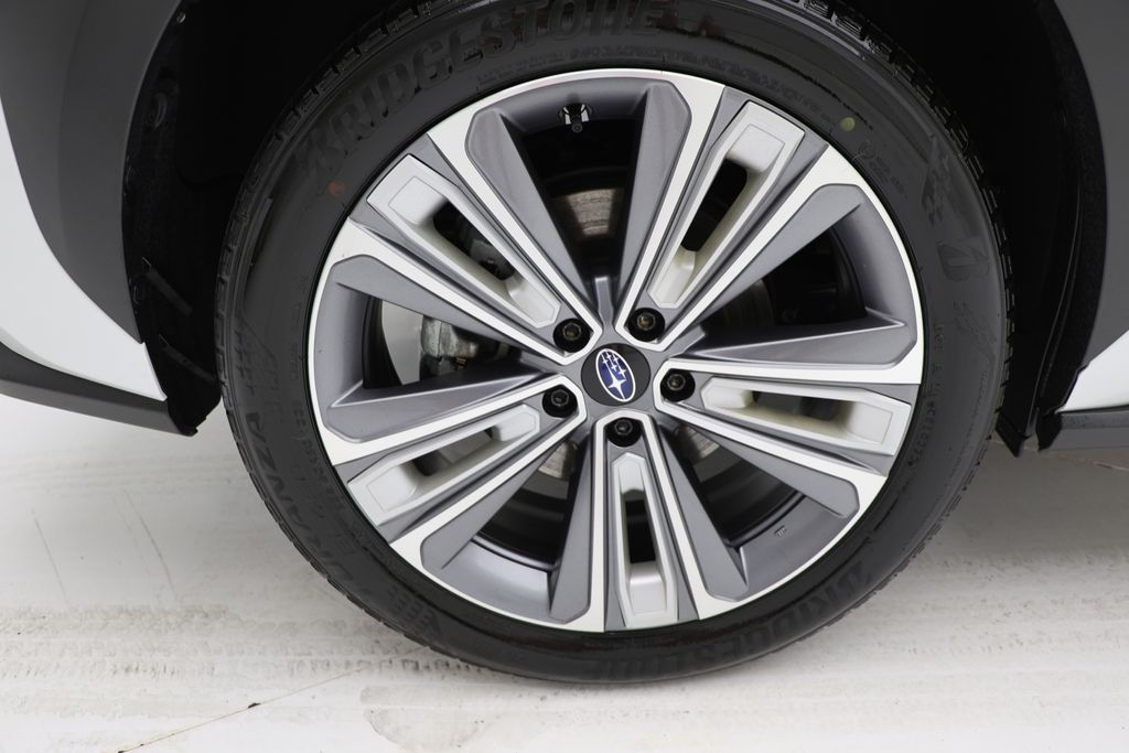 2023 Subaru SOLTERRA Limited - Photo 8