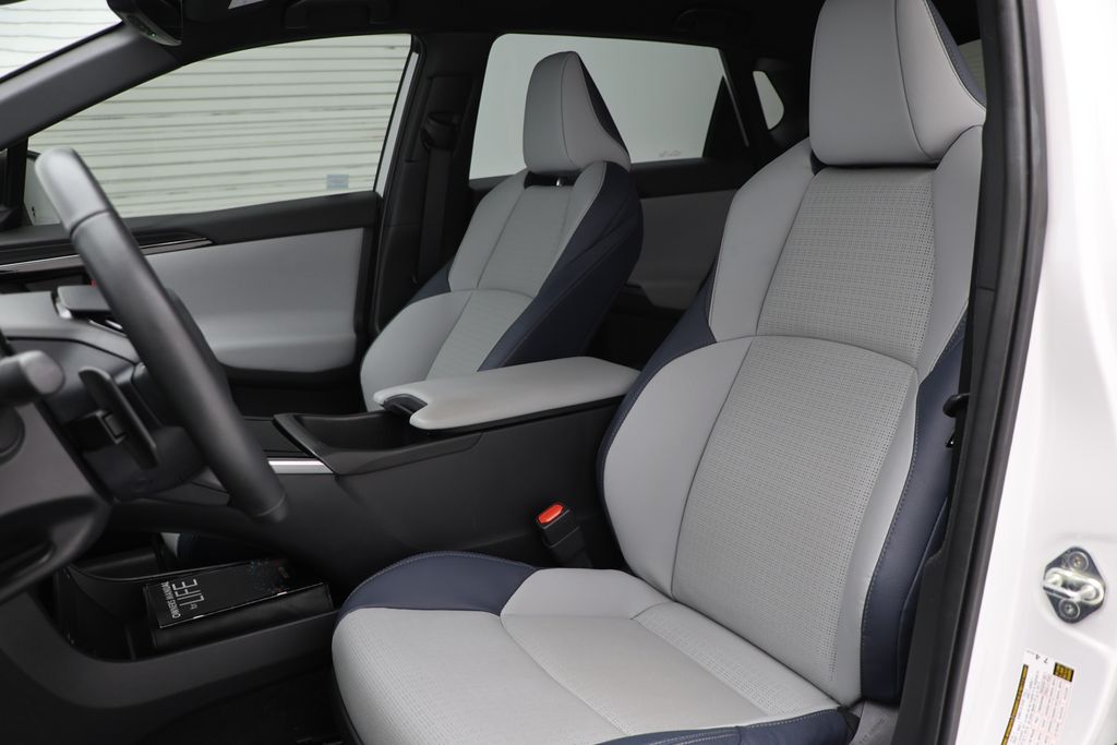 2023 Subaru SOLTERRA Limited - Photo 14