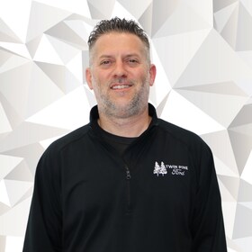 Staff member Dave Miller from ID_5243e3