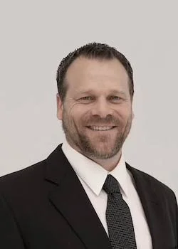 Staff member Gary Zimmerman from ID_98bc87