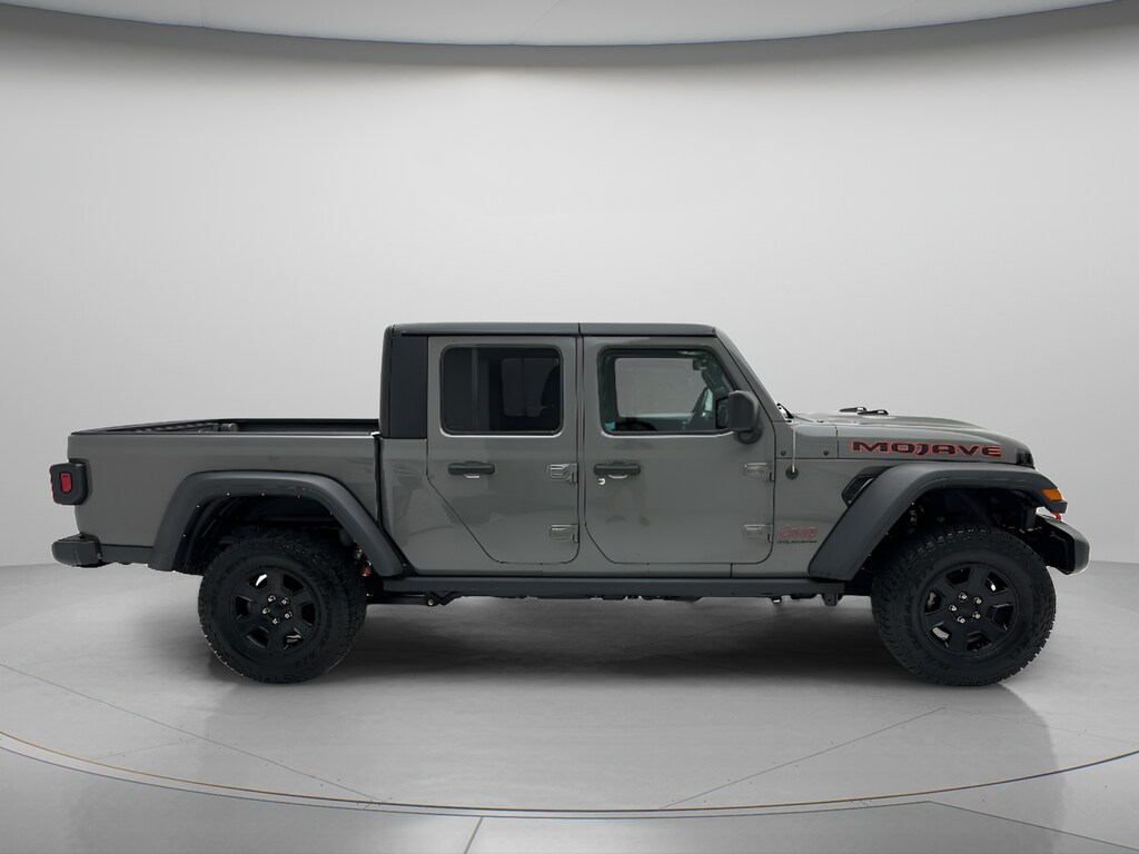Used 2023 Jeep Gladiator Mojave Truck