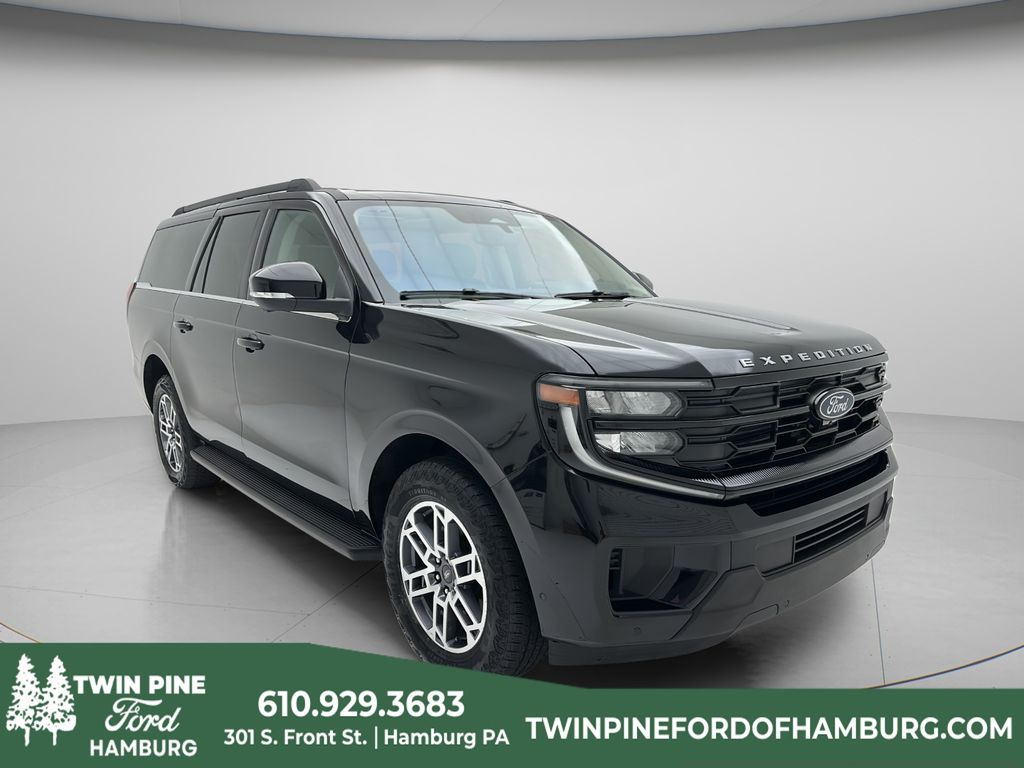 2025 Ford Expedition's photo