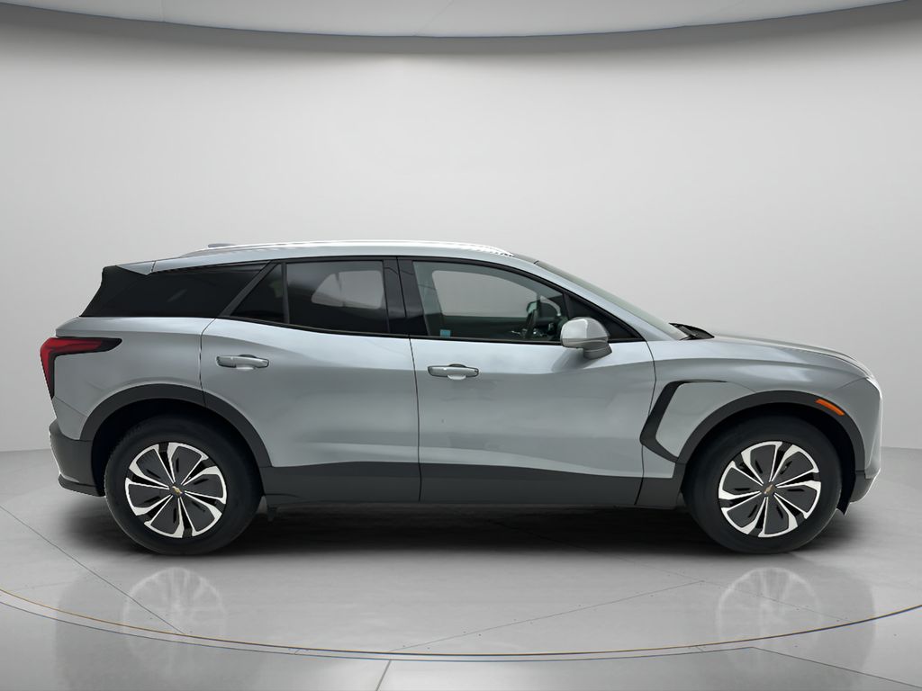 Used 2024 Chevrolet Blazer EV LT with VIN 3GNKDBRJ5RS253221 for sale in Hamburg, PA