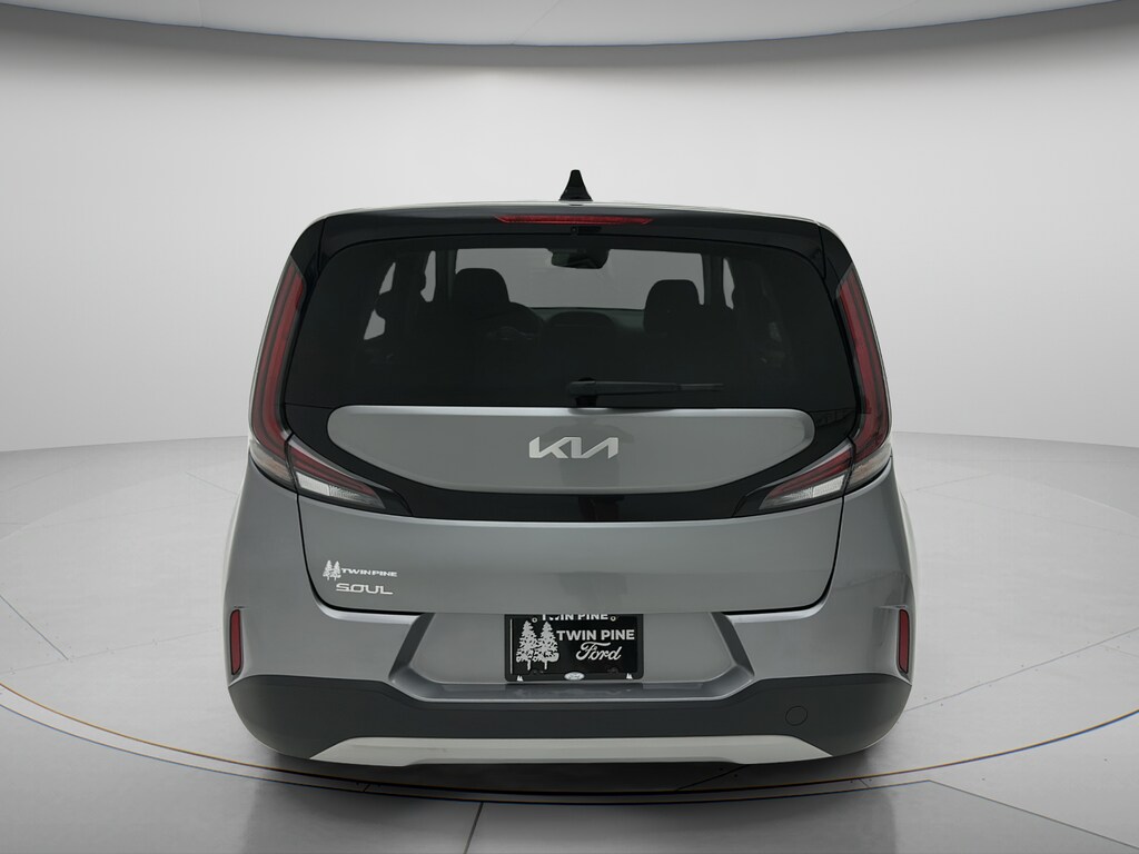 Used 2025 Kia Soul LX Hatchback