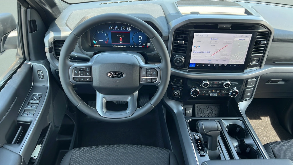 2026 Ford F-150 XLT - Photo 11