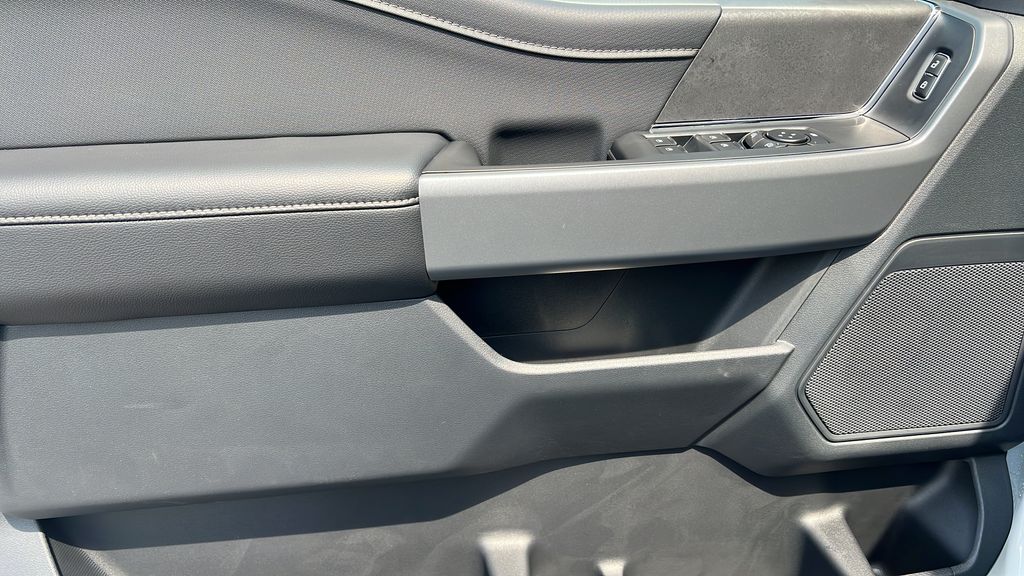 2026 Ford F-150 XLT - Photo 12