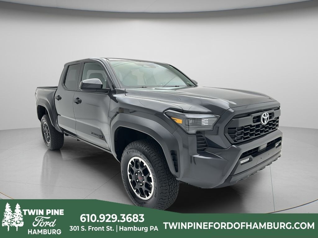 Used 2025 Toyota Tacoma TRD Off-Road Truck