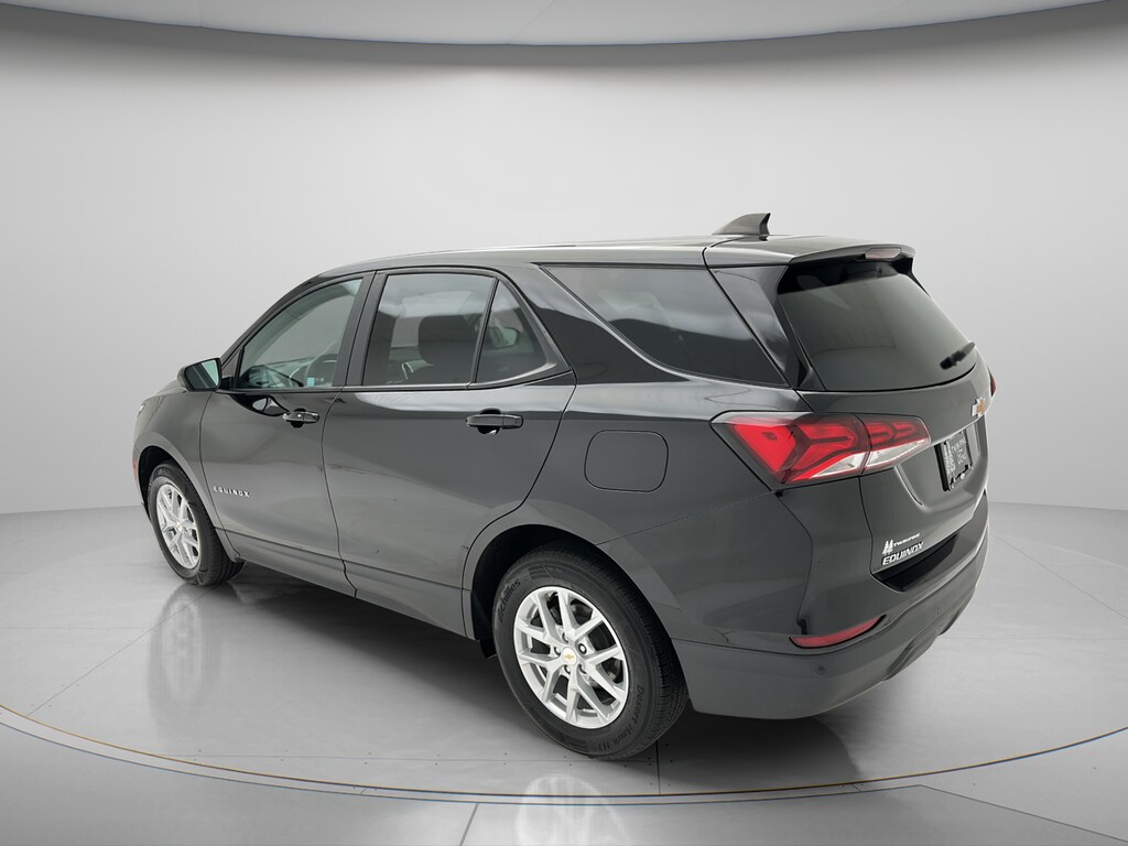 Used 2023 Chevrolet Equinox LS SUV