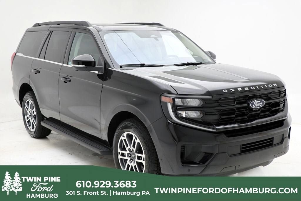 Used 2025 Ford Expedition Active Active 4x4