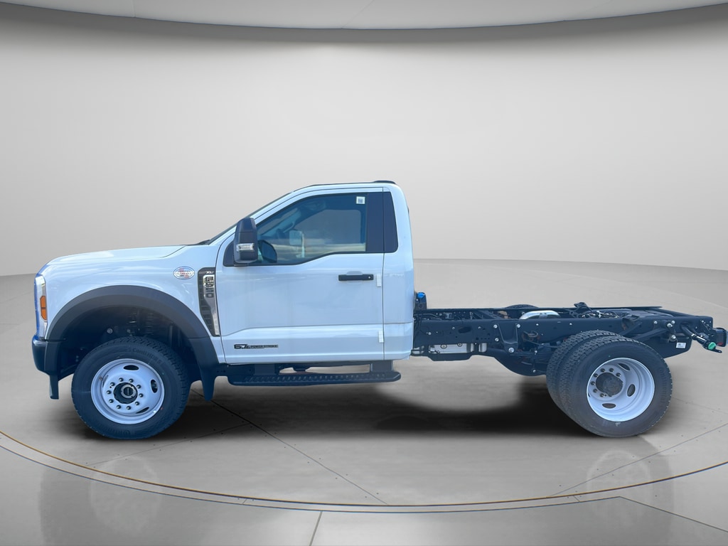 2024 Ford F-550 Super Duty Chassis Cab XL - Photo 6