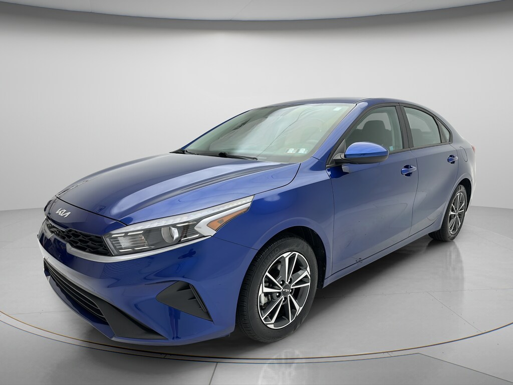 Used 2023 Kia Forte LXS Sedan