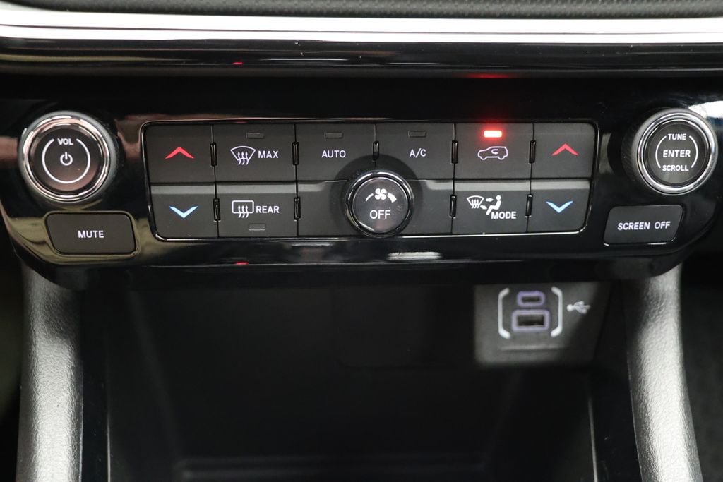 2025 Jeep Compass Trailhawk - Photo 22
