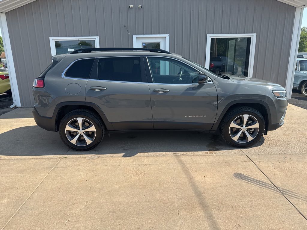 Certified 2022 Jeep Cherokee Limited with VIN 1C4PJMDXXND517168 for sale in Beatrice, NE