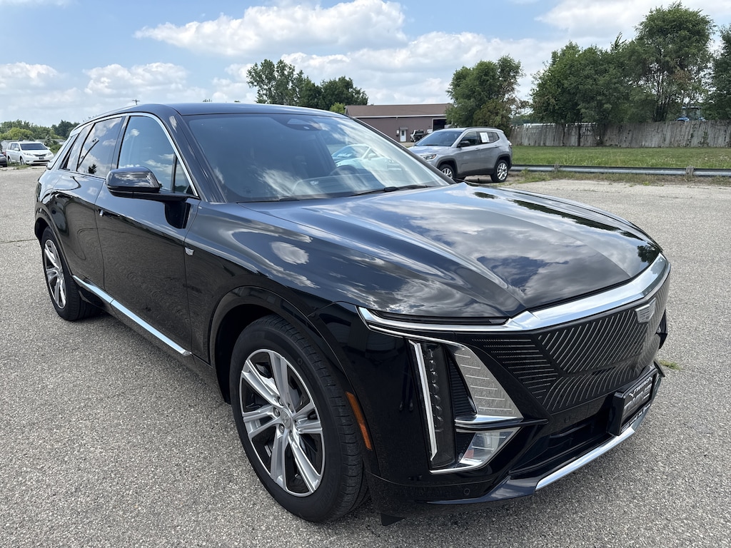Used 2024 Cadillac Lyriq Tech Tech w/1SA