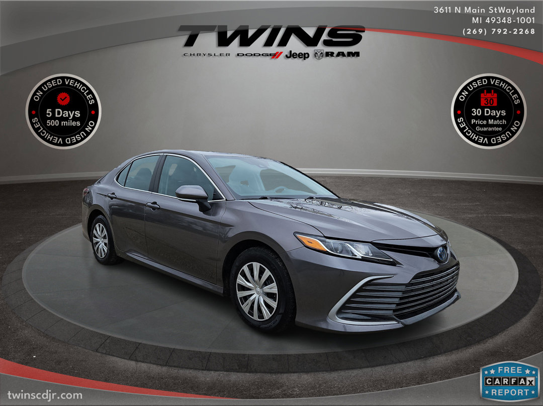 Used 2022 Toyota Camry LE with VIN 4T1C31AK1NU584656 for sale in Wayland, MI