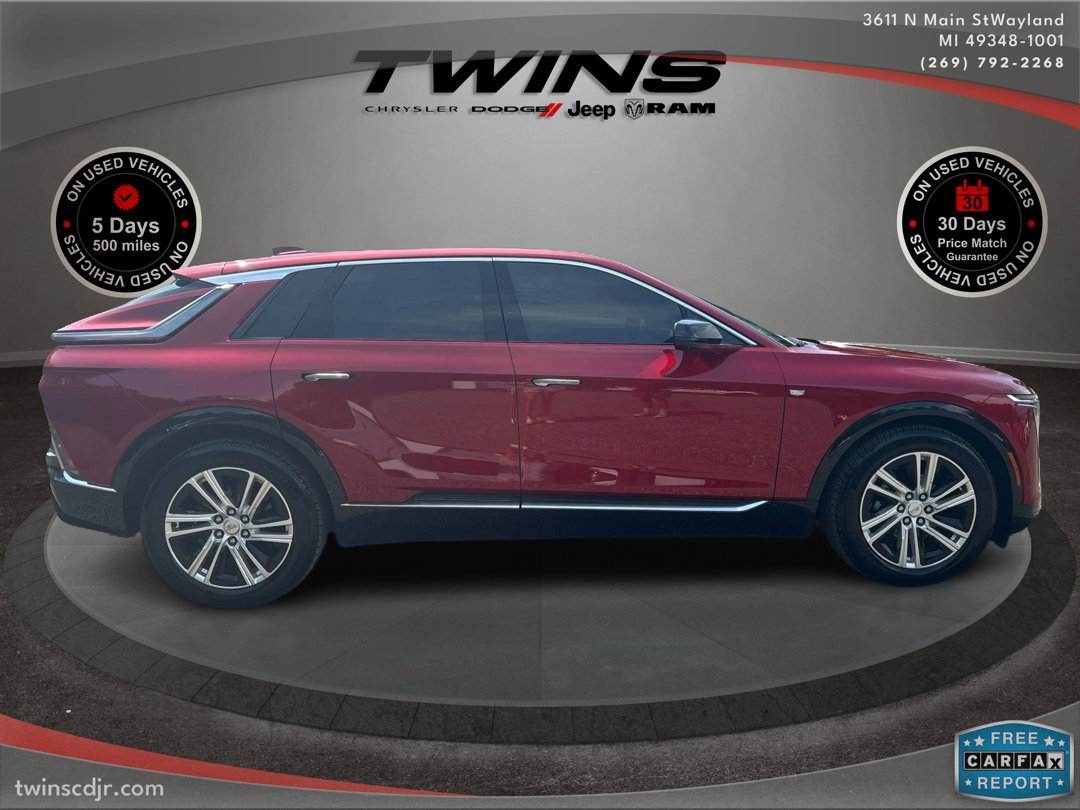 Used 2024 Cadillac LYRIQ Tech with VIN 1GYKPMRL0RZ127049 for sale in Wayland, MI