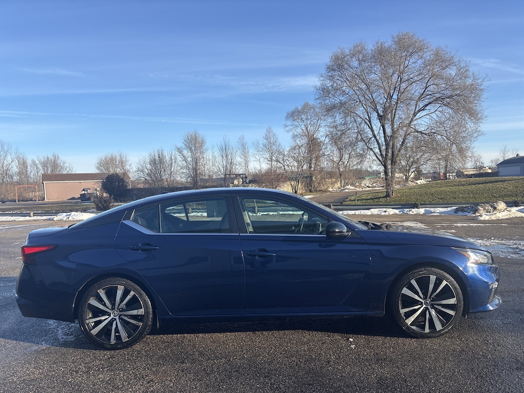 Used 2019 Nissan Altima 2.5 SR Sedan