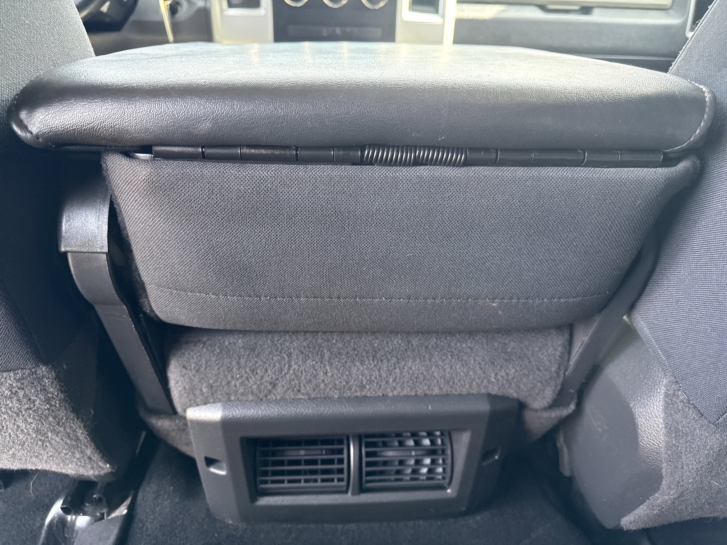 2011 RAM Ram 2500 Pickup SLT - Photo 13