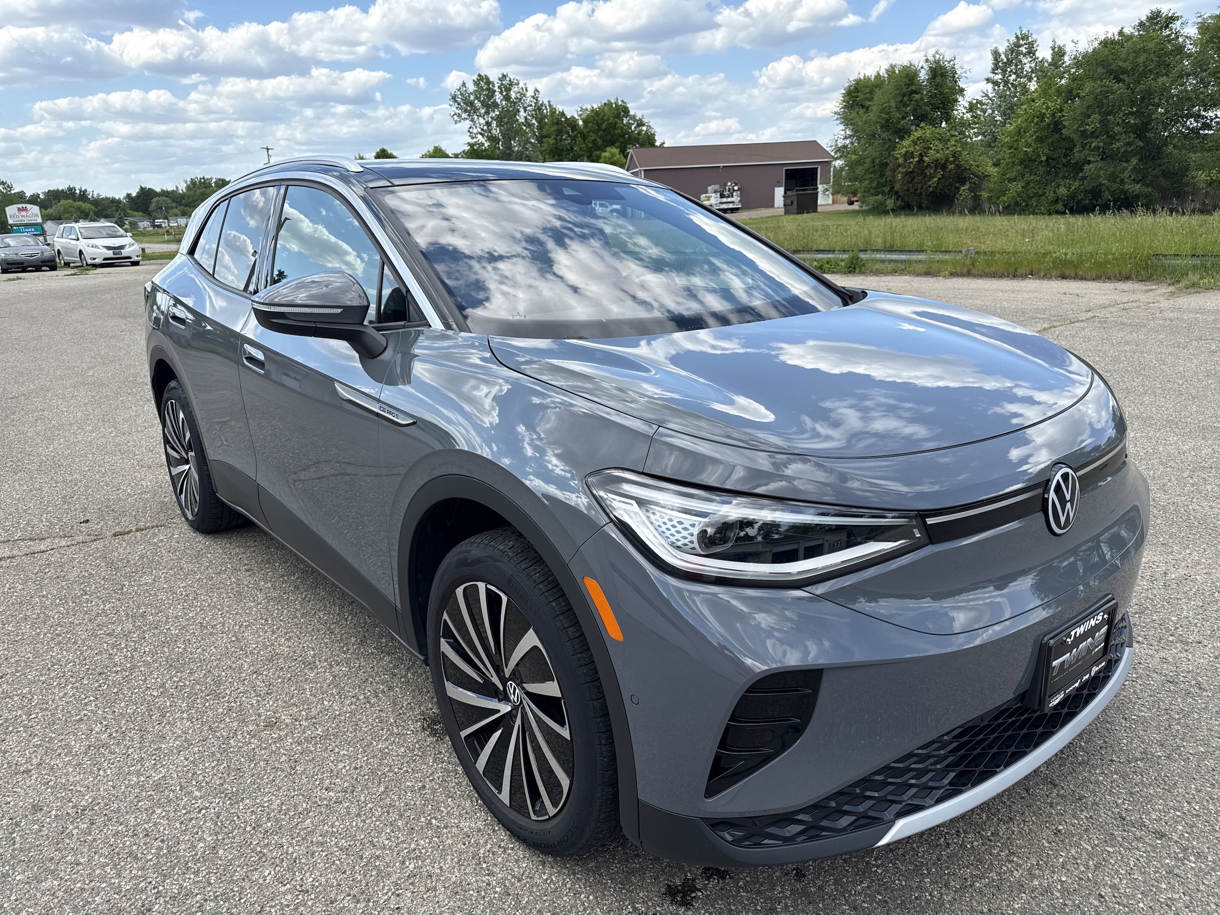 2023 Volkswagen ID.4 PRO S PLUS AWD's photo