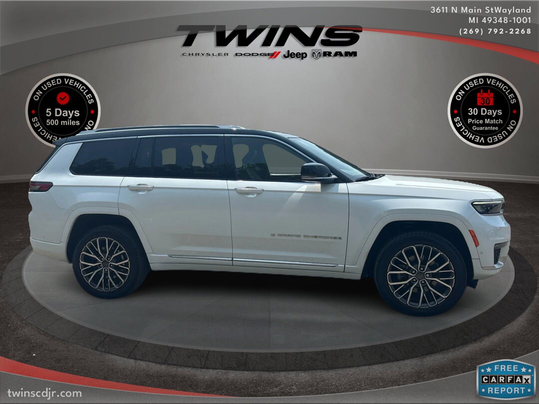 2022 Jeep Grand Cherokee L Summit Reserve photo 2