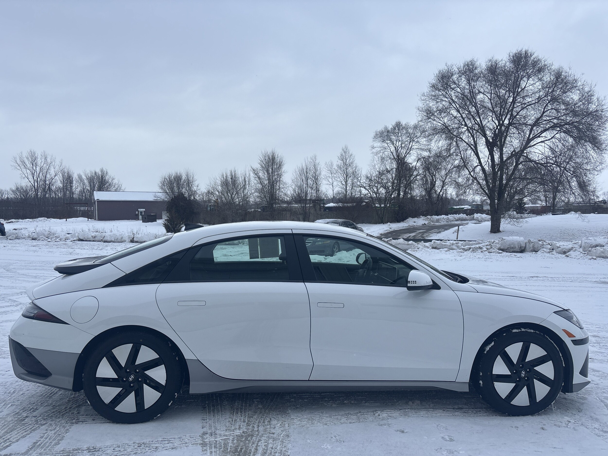 Used 2023 Hyundai IONIQ 6 SE with VIN KMHM24AB8PA050423 for sale in Wayland, MI